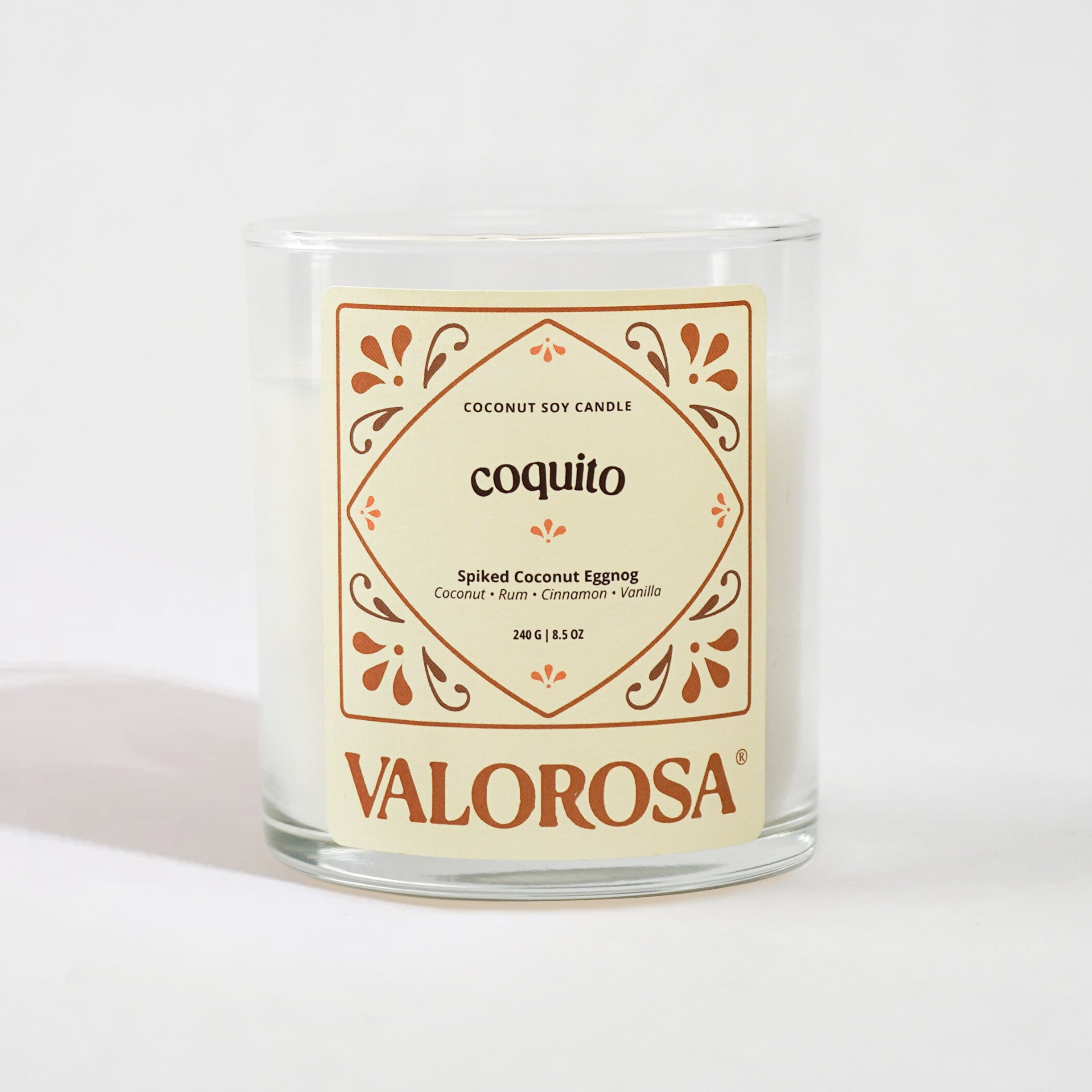 Valorosa coquito candle on a white background